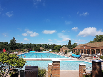 Hitchin Outdoor Pool